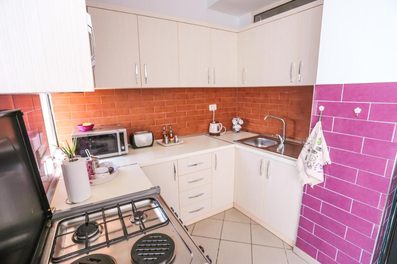 Tirana Views Apartment - Comfy & Spacious ภายนอก รูปภาพ