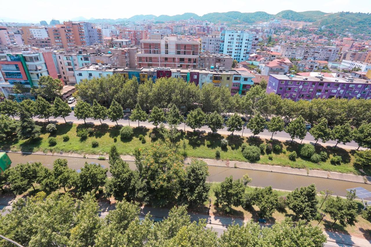 Tirana Views Apartment - Comfy & Spacious ภายนอก รูปภาพ